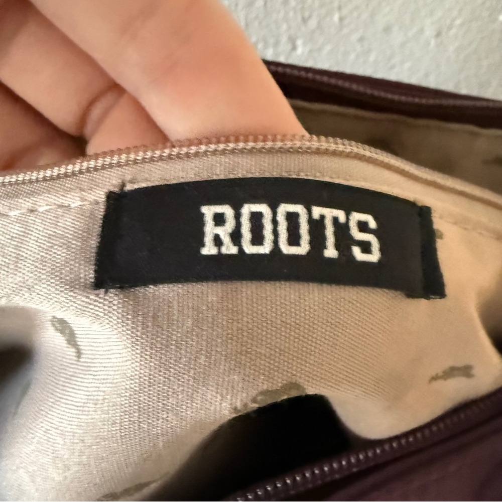 Roots | Purple Nylon Tote Bag | Everyday Carry-All Travel Shoulder Tote Bag - Picture 9 of 13